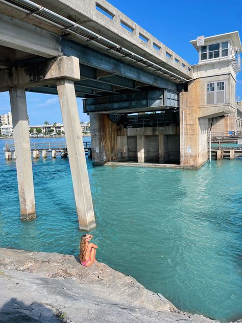 Jupiter Florida Aesthetic, Jupiter Beach Florida, Juno Beach Florida, Florida Vibes, Jupiter Beach, Current Aesthetic, Life After High School, Surf Aesthetic, Beach Girl Aesthetic