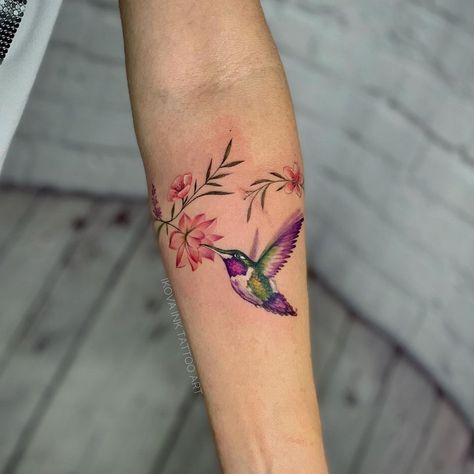 Hummingbird Bracelet Tattoo, Hummingbird Wrist Tattoos For Women, Colored Hummingbird Tattoo, Red Hummingbird Tattoo, Hummingbird Tattoo Forearm, Hummingbird Tattoo Color, Hummingbird Tattoo Watercolor, Colorful Hummingbird Tattoo, Hummingbird Flower Tattoos