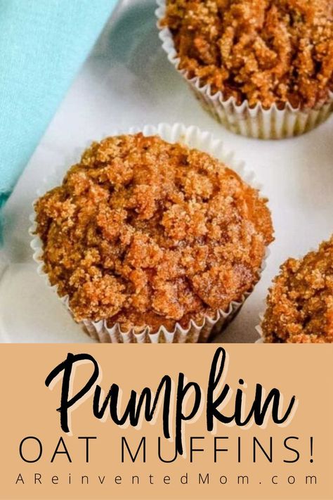 The best Pumpkin Oat Muffins! Pumpkin recipes. Fall muffin recipes! Fall Muffin Recipes, Pumpkin Breakfast Muffins, Healthy Pumpkin Oatmeal Muffins, Pumpkin Oat Muffins, Pumpkin Oatmeal Muffins, Muffins Pumpkin, Fall Muffins, Pumpkin Muffins Easy, Pumpkin Oats