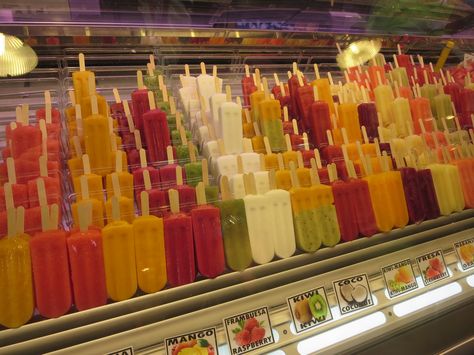 Popsicle stand, La Boqueria, Barcelona Popsicle Stand, La Boqueria Barcelona, Snow Cream, Fruit Bars, Cream Packaging, Ice Cream Packaging, La Boqueria, Ice Cream Pops, World Street