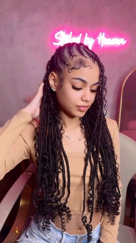 Braided Halo Braid, Hair Braid Designs, Braided Hairstyles For Black Women Cornrows, Braid Inspiration, Cute Box Braids, Big Box Braids Hairstyles, Cute Braided Hairstyles, Box Braids Hairstyles For Black Women, Cute Box Braids Hairstyles