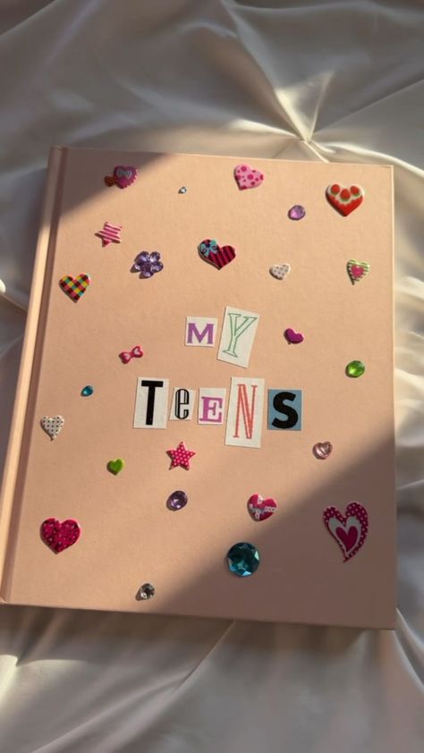 🎈My Teens  Tips, tricks, and advice for raising teenagers. #parenting #teenagers Things To Put In Your Scrapbook, Relationship Crafts To Do Together, Cute Book Covers Diy, Best Friends Album Ideas, Photo Phrame Idea, Aesthetic Craft Ideas For Teens, Flower Scrapbook Ideas, Album Decoration Ideas, Scrab Book Aesthetic