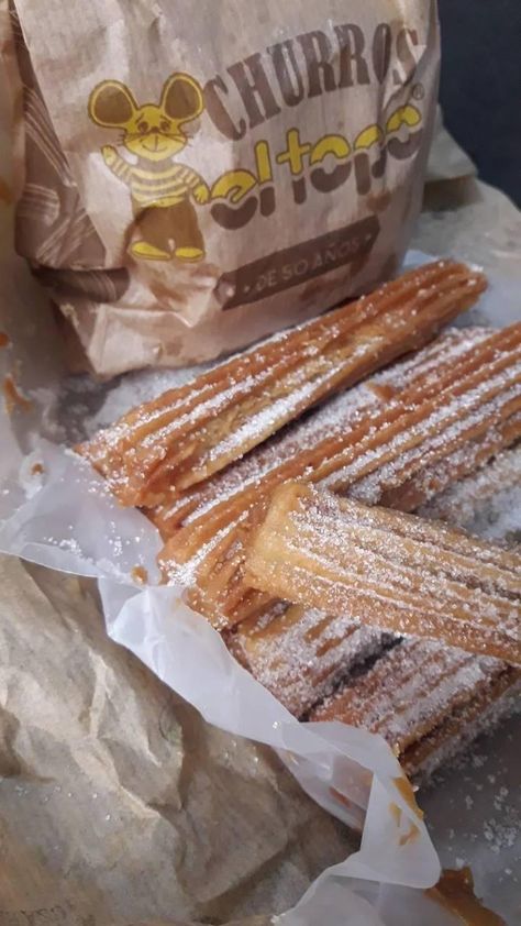 Churros & Dulce de leche Food Inspo, Life Goals, Food Photo, Meat Jerky, Oreo, Meat, Instagram