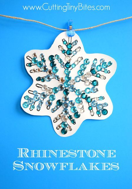 Winter snowflake craft for fine motor development in preschoolers or elementary children.  Rhinestone snowflakes in pretty winter colors are shiny and sparkly! Snowflake Crafts For Kids, Snowflake Crafts, Tiny Bites, Fine Motor Development, Crafts And Activities For Kids, Fine Motor Activities For Kids, Snowflake Craft, Fun Winter Activities, Homeschool Crafts