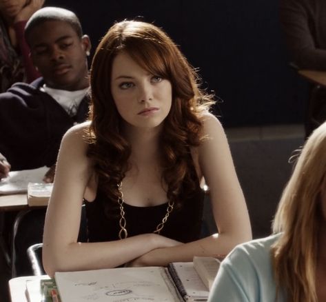 Olive Penderghast, Emma Stone Hair, 2000s Hair, Y2k Icons, Elizabeth Montgomery, Easy A, Emma Stone, Dream Hair, Beautiful Person