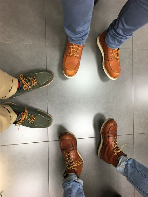 Red Wing 2883 Red Wing 875 Moc Toe Boots Men Outfit, Redwing Boots Outfit, Heritage Style Men, Red Wing 875, Working Boots, Boots Men Outfit, Boots Outfit Men, Wing Boots, Mens Work Shoes