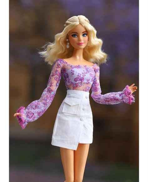 Jacaranda Trees, Barbie Instagram, Barbie Fashion Sketches, Barbies Pics, Barbie Signature, Custom Barbie, Barbie Fashionista Dolls, Barbie Dress Fashion, Barbie Model