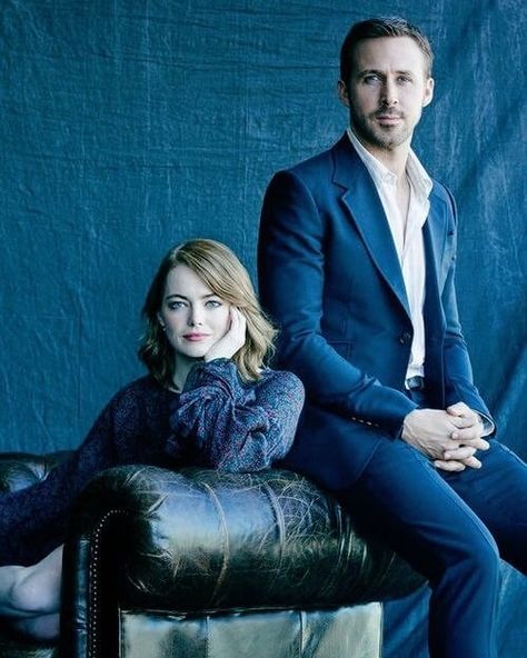 #ryangosling #emmastone #american #actor #actress #model (@goslingdaily) Emma Stone And Ryan Gosling, Damien Chazelle, Business Portrait Photography, Corporate Portrait, Business Photoshoot, Branding Photoshoot Inspiration, Image Swag, Personal Branding Photoshoot, Business Portrait