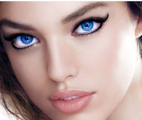 Learn to decode the powerful secrets you can learn through eye contact. Create attraction, gain confidence, and understanding with these simple rules. Makeup Tips For Blue Eyes, Best Waterproof Eyeliner, Spanish Eyes, Eyeliner Tips, Eyeliner For Beginners, Lovely Eyes, Most Beautiful Eyes, Dramatic Makeup, Stunning Eyes