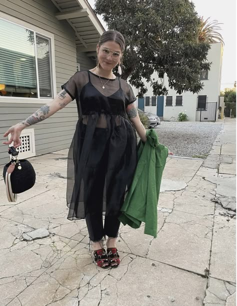 Organza Street Style, Mesh Dress Layering, How To Style Mesh Dress, Mesh Dress Over Jeans, Sheer Fabric Outfits, Sheer Dress Outfit Classy, Sheer Dress Outfit Casual, Mesh Dress Outfit Street Style, Sheer Dress Outfit