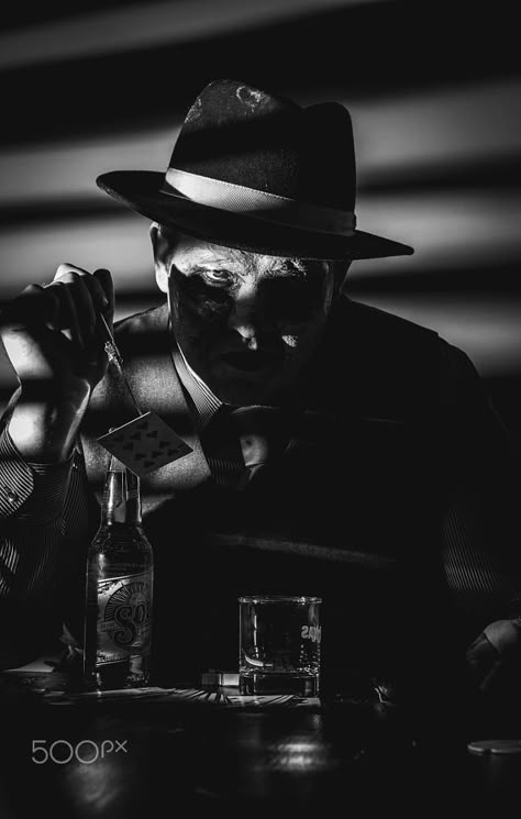 noir untitled by Nicolai Singer on 500px Ben Oliver, Film Noir Photography, Noir Photography, Classic Film Noir, Noir Detective, Noir Aesthetic, Noir Art, Fritz Lang, Black And White Film