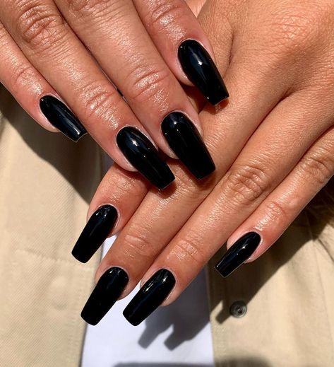 Acrylic black nails Black Nails Square Medium, Plain Black Acrylic Nails, Black Square Nails Long, Black Nail Extensions, Basic Black Nails, Plain Black Nails, Solid Black Nails, Black Square Acrylic Nails, Ideas Black Nails