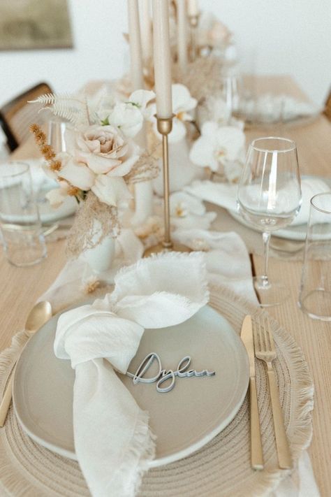 Blush Boho Wedding Centerpieces, Sophisticated Beach Wedding, Christianing Ideas Decor, Neutral Wedding Table Decor, Wedding Table Styling, White Boho Wedding, Nude Wedding, Sunset Elopement, Wedding Table Setting