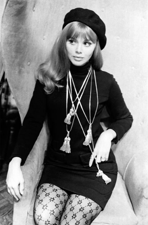 70s Mode, Beatnik Style, Vintage Fashion 1960s, Britt Ekland, Harry Clarke, 60s 70s Fashion, 60s And 70s Fashion, 70s Inspired Fashion, Fashion 1960s