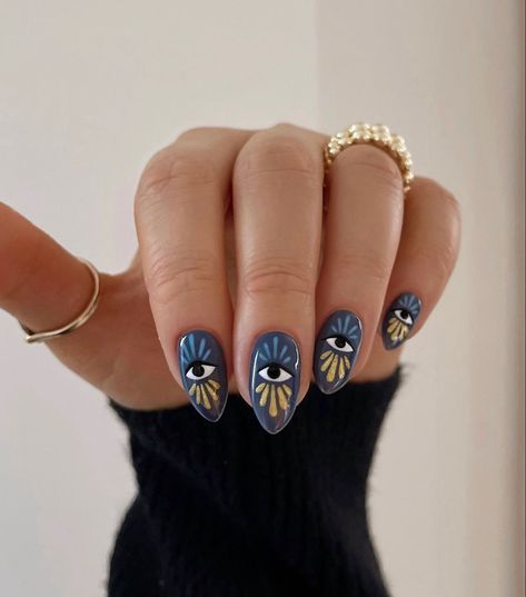 Aesthetic Tattoo Ideas, Bre Sheppard, 15 Aesthetic, Unghie Nail Art, Witchy Nails, Aesthetic Tattoo, Get Nails, Minimalist Nails, Unique Nails