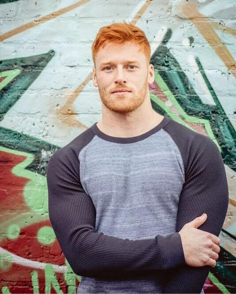 Hot Ginger Guys on Instagram: “@benj_donnelly . . . . . #hotgingerguys #gingerguys #gingers #redhead #redheads #hotgingers #hotredheads #hotboys #model #gingermodel…” Ginger Hair Men, Red Hair Men, Redhead Men, Hispanic Men, Julie Christie, Ginger Beard, Louise Brooks, Ginger Men, Country Men