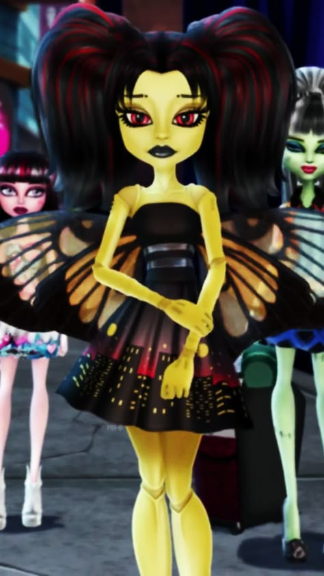 Luna Mothews Monster High, Monster High Costume Ideas, Profile Art Reference, Cosplay Black Hair, Moth Woman, Chrissy Chlapecka, Monster High Profile, Luna Mothews, Monster High Wallpaper