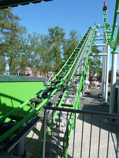 Ben 10 - Ultimate Mission | Drayton Manor | UK  My first roller coaster  April 2013 Drayton Manor, Roller Coasters, Amusement Parks, England Uk, Theme Parks, Ben 10, Roller Coaster, Statistics, Theme Park