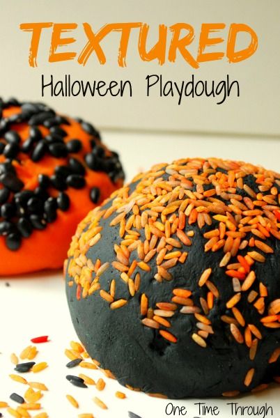 Halloween Playdough, Playdough Ideas, Preschoolers Activities, Thanksgiving Activities Preschool, Halloween Sensory, Turkey Crafts, Nursery Activities, Toddler Sensory, Halloween Preschool