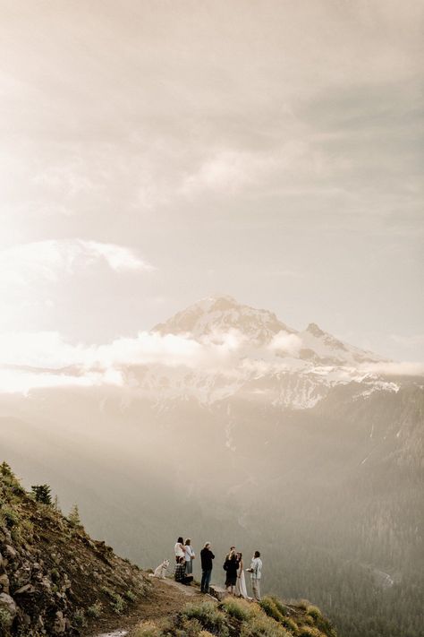 Adventurous Elopement with Sweeping Views of Mt Hood | Oregon Wedding Photographer Mt Hood Elopement, Mt Hood Wedding, Sunrise Hike, Oregon Mountains, Mt Hood Oregon, Adventurous Elopement, Oregon Photography, Photography Location, Bride Sister