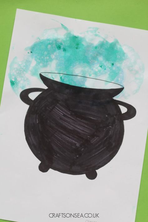 Bubble Painting Witch's Cauldron Craft Cauldron Bubble Painting, Caldron With Bubbles, Cauldron Craft For Kids, Witches Couldren, Cauldron Painting, Minimalist Classroom, Cauldron Bubbles, Cauldron Craft, Bubble Paint