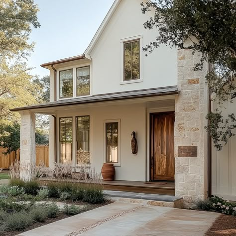 Neutral House Exterior, Rancher Exterior, Bungalow Dining Room, Farmhouse Exteriors, White Modern Farmhouse, Exterior Finishes, Entryway Design, Farmhouse Designs, Home Exterior Makeover