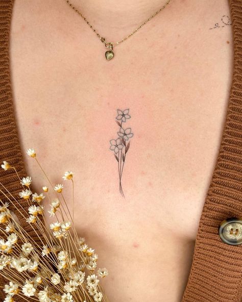 Womens Upper Chest Tattoo, Edgy Women Tattoo, Flower Between Breast Tattoo, Chest Tattoo Female Color, Tattoo Between Breast Women, Small Tattoo Between Breast, Small Chest Tattoo Female Upper, Breast Tattoos For Women Middle, In Between Chest Tattoo For Women