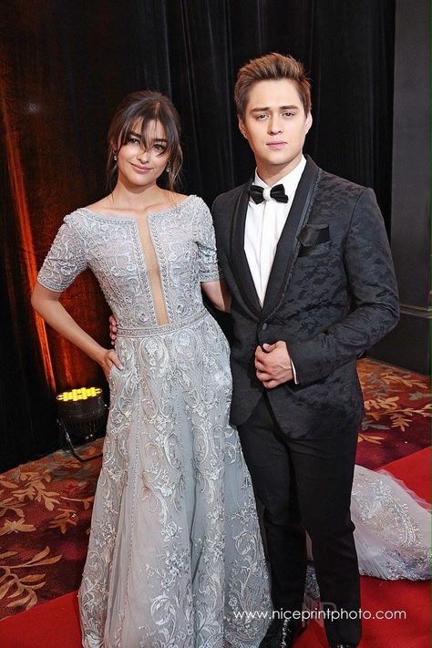 Star Magic Ball 2016 Enrique Gil & Liza Soberano Star Magic Ball, Ranz Kyle, My Ex And Whys, Enrique Gil, Cute Celebrity Couples, Liza Soberano, Magic Ball, Newly Wed, Star Magic