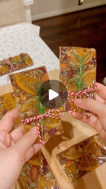 Thanh Bui on Instagram: "Handmade chocolate bars with candied orange slices and nuts: a perfect gift or a treat just for you! #diychocolate #homemadetreats #sweettreats #candiedorange #chocolatebar" Handmade Chocolates Recipes, Nuts Gift Ideas, Fun Holiday Food, Candied Orange Slices, Homemade Chocolate Bars, Nuts Gift, Candied Orange, Chocolate Covered Fruit, Mini Bundt Cakes