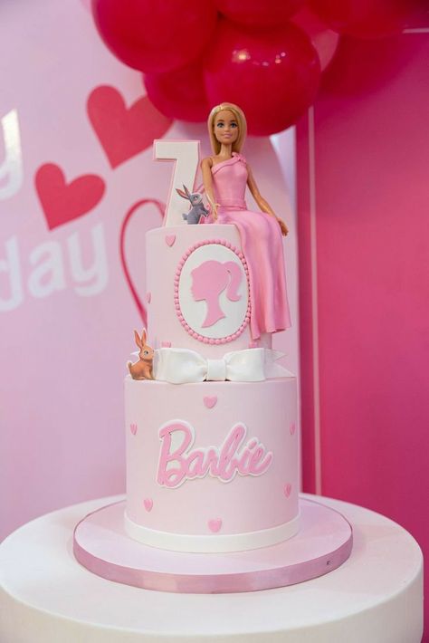 Barbie cake decor inspo, Barbie cake decor, cute cakes, 5 birthday cake, cake decor, cake decorating Vintage Barbie Cake, Barbie Cake Ideas Birthdays, Birthday Dinner Dresses, Birthday Party For Adults, Pink Birthday Cake Ideas, Masha Cake, Barbie Themed Birthday Party, Barbie Themed Cake, Barbie Cake Designs