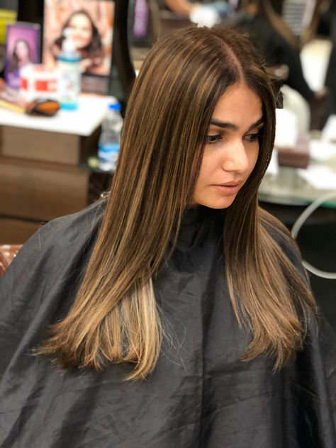 Global Colour Hair Indian, Global Highlights Hair Colour, Hair Colour For Indian Skin Brown Ombre, Global With Highlights Hair Color, Global Highlights Hair Indian, Global Hair Colour For Indian Skin, Gold Brown Hair Color, Indian Hair Highlights, Highlights For Hair