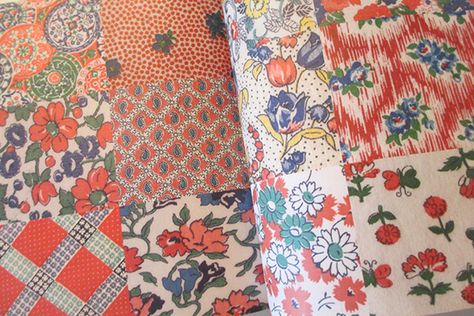 feed sacks :: the colourful history of a frugal fabric – Okan Arts Feed Sack Quilts, Feedsack Quilt, Feedsack Fabric, I'm Crazy, Setting Ideas, Quilt Guild, Japanese Graphic Design, Retro Fabric, Japanese Textiles