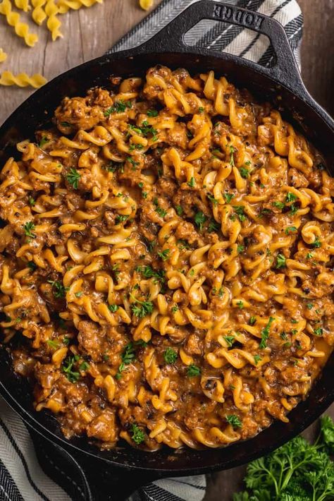 Hamburger Helper Cheeseburger, Vegan Hamburger Helper, Vegan Hamburger, Vegan Ground Beef, Vegan Transition, Vegan Cheddar Cheese, Cheeseburger Pasta, Vegan Beef, Hamburger Helper