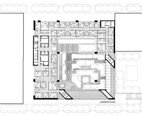 AD Classics: The Ford Foundation / Kevin Roche John Dinkeloo and Associates Foundation Garden, Garden Design Layout Landscaping, Office Floor Plan, Ford Foundation, Garden Design Layout, Office Layout, Building Plan, Sky Garden, Architecture Illustration