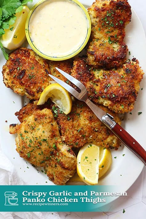 Chicken Panko Recipes, Chicken Thigh Parmesan Recipe, Panko Chicken Thighs, Hot Fried Chicken Recipe, Parmesan Chicken Thighs, Breaded Chicken Thighs, Chicken Thighs In Oven, Garlicky Chicken, Panko Breaded Chicken