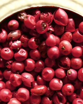 Pink Peppercorn Pictures Fragrance Photography, Pink Peppercorn, Dried Berries, Rose Plant, Ice Cream Recipe, Pink Pepper, Spices And Herbs, Spices And Seasonings, Favorite Kitchen