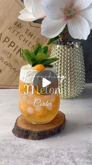 Madeeha Qureshi | MasterChef UK 2021 🇬🇧 on Instagram: "REFRESHING MELON COOLER
**SAVE THE REEL**
Best way to use up all the scraps after balling out a melon

Ingredients: melon pieces + mint + lime + melon syrup + sparkling water 

 #asmr  #summer  #drink #ice  #mocktails 
#homecafe #breakfast #homebarista #instafood #foodstyling #foodstylist #asthetic #foodstyle #drinkstagram #onthetable #easyrecipes #beattheheat #heatwave #melon #lemonade #mojito #reelitfeelit #reelkarofeelkaro #fyp #fypシ #asthetics #madeehasfoododyssey #f52grams #foodstyling" Lemonade Mojito, Melon Lemonade, Summer Drink, Sparkling Water, Beat The Heat, Mocktails, Mojito, Food Styling, Melon