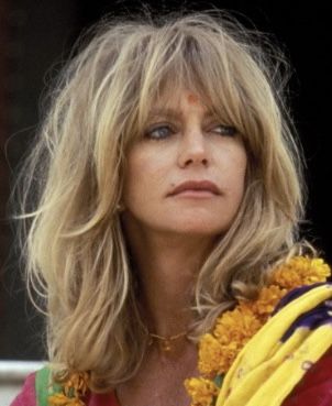 Goldie Hawn Hair, Mid Length Hair With Bangs, Goldie Hawn, Long Hair With Bangs, Hair Color And Cut, Volume Hair, Hair Envy, Great Hair, Layered Hair