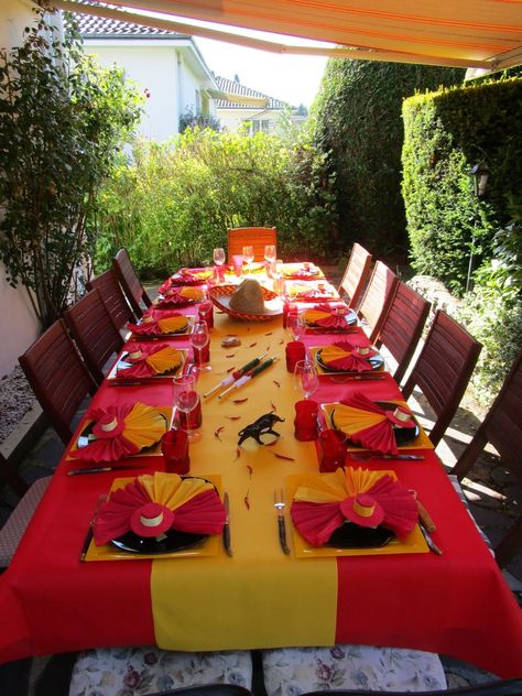 Spanish Party Decorations, Spain Theme Party, Spanish Tapas Party, Spanish Themed Party, Spain Party, Flamenco Party, Paella Party, Spanish Dinner, Spanish Party