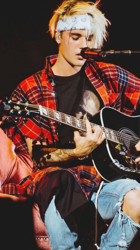 Justin Bieber Lockscreen, Justin Bieber 2015, Justin Bieber Photoshoot, Music Photoshoot, Justin Baby, Bieber Selena, Justin Bieber Outfits, Justin Bieber Posters, Justin Bieber Style