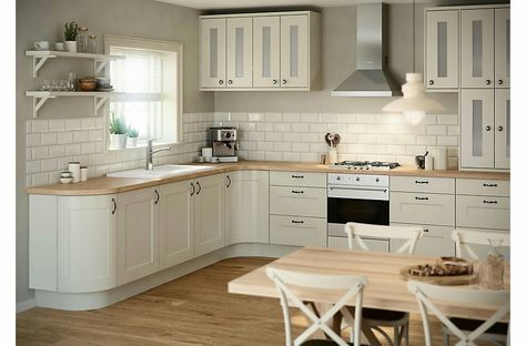 B&Q Brookfield Shaker Ivory Kitchen Prices, L Shaped Kitchen, White Kitchen Design, Rustic Kitchen Decor, Kitchen Diner, Trendy Kitchen, Kitchen Fittings, Kitchen Tiles, Kitchen Layout