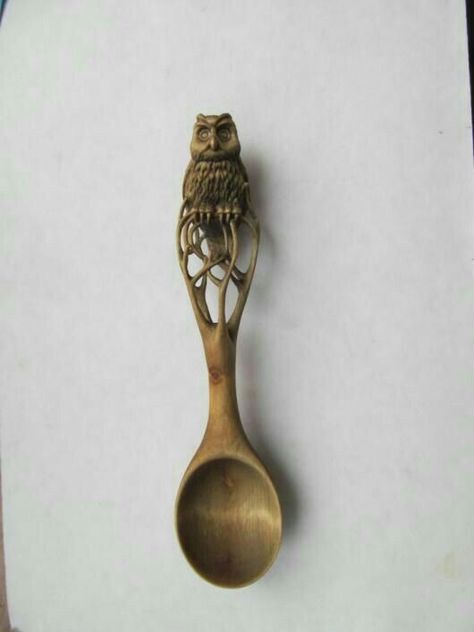 Carving Spoons, Wooden Spoon Carving, Welsh Love Spoons, Owl Kitchen, Hand Carved Wooden Spoons, Wood Spoon Carving, Hand Carved Spoon, Love Spoons, Spoon Art