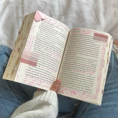 Reading Motivation, Book Background, Pink Books, Book Annotation, Studying Inspo, Girl Reading, School Motivation, Book Girl, I Love Books