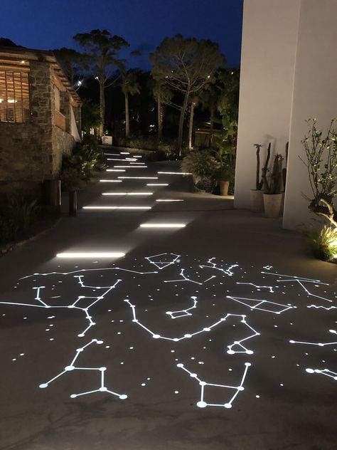 Outdoor Interactive Installation, Round About Design Landscape, Outdoor Lights Ideas, Looking At The Stars, Solar Lamps, Landscape Lighting Design, Lights Decoration, Landscape Lights, Lights Ideas