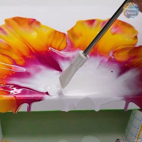 Embellishment Ideas, Paint Pouring, Acrylic Painting Tutorials, Pouring Painting, Paint Art, Acrylic Pour, Pour Painting, Acrylic Pouring, Art Activities