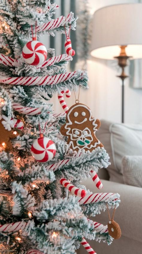 Peppermint And Gingerbread Christmas Tree Ideas, White Christmas Tree Gingerbread Theme, Sweet Themed Christmas Tree, Peppermint Christmas Aesthetic, Peppermint And Gingerbread Tree, Peppermint Gingerbread Christmas Tree, Christmas Tree Themes Gingerbread, Gingerbread Man Christmas Tree Theme, Christmas Candy Cane Tree