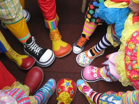 Clowncore Aesthetic, Circus Aesthetic, Clown Clothes, Clown Party, Clown Shoes, Cute Clown, So Silly, Circus Clown, Clowning Around