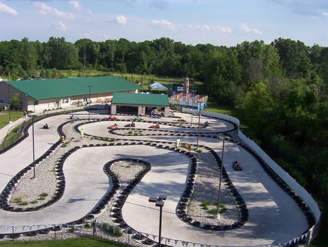 This is a professional level 1/4 mile Formula Go Kart '' Slick Track''.  Features 5 elevated hairpin turns, 27 degree banks, 7 inch fiber-glass reinforced concrete. 24 feet in with, and excellent straight-away, and world class Formula Go Karts. Go Kart Track, Karting Track, Go Kart Tracks, Wilderness Retreat, Dream Horse Barns, Backyard Kids Play Area, The Black Swan, Go Kart Racing, Race Tracks