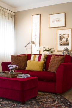 Red Furniture Living Room Ideas, Red Sofa Living Room Ideas Color Combos, Red Sofa Living, Red Furniture Living Room, Red Sofa Living Room, Red Couch Living Room, Red Living Room Decor, Earthy Living Room, Red Furniture