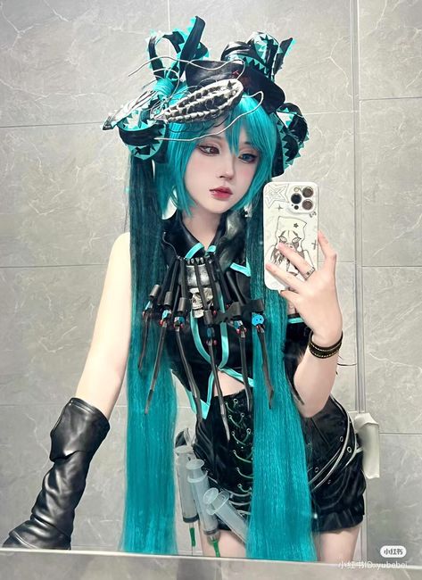 Hatsune Miku Makeup, Hatsune Miku Costume, Hatsune Miku Outfits, Cosplay Miku, Hatsune Miku Cosplay, Vocaloid Cosplay, Miku Cosplay, Cosplay Cute, Kawaii Cosplay